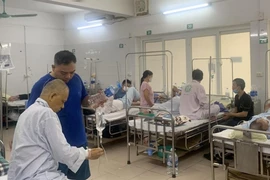 Hà Nội: Số ca sốt xuất huyết tăng gấp 3 lần