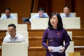 Bộ trưởng Bộ Y tế thông tin về việc người dân mua thuốc ngoài được thanh toán BHYT