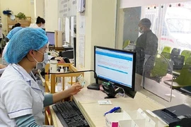 Từ 1-4, người bệnh được chuyển tuyến BHYT, hẹn tái khám điện tử