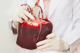 Bác sĩ tìm máu cứu bệnh nhân có 4 kháng thể bất thường