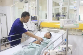 Biết so biển có độc nhưng vẫn ăn, người đàn ông nguy kịch