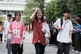 Đề thi môn tiếng Anh vào lớp 10 tại Hà Nội