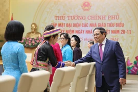 Thủ tướng Phạm Minh Chính gặp mặt 60 nhà giáo tiêu biểu 