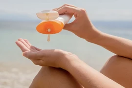 Phát hiện thêm 1 loại kem chống nắng là hàng giả
