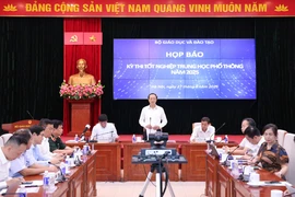 Thí sinh, giáo viên nhận định đề Toán, Anh quá khó: Bộ GD&ĐT nói gì?