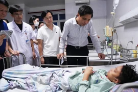Tình trạng sức khoẻ của 10 người được cứu sống trong vụ lật tàu ở vịnh Hạ Long