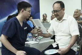 Bệnh viện tư không thể chỉ sử dụng nhân lực từ bệnh viện công