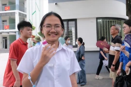Đề Văn thi lớp 10 tại Hà Nội: Giàu cảm xúc, không đặt trọng tâm vào học thuộc lòng