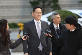 Chủ tịch Điện tử Samsung Lee Jae-yong có thể chịu án tù 5 năm