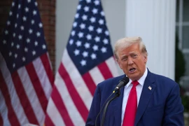 Ông Trump lại bị truy tố