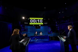 Tranh luận Trump-Harris: Ai nhỉnh hơn?