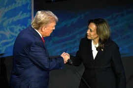 Tranh luận Trump-Harris: Đấu khẩu loạt vấn đề nóng