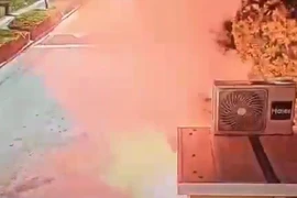 Nhà riêng Thủ tướng Netanyahu bị bắn pháo sáng