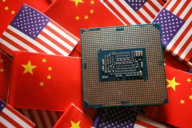 Trung Quốc tung đòn đáp trả sau khi bị Mỹ trừng phạt ngành bán dẫn