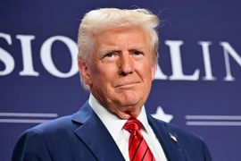 Ông Trump lên tiếng sau khi Trung Quốc tung đòn áp thuế trả đũa Mỹ
