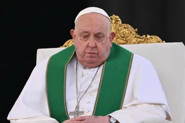 Giáo hoàng Francis trong tình trạng nguy kịch