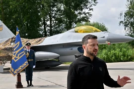 F-16 gửi cho Ukraine có chọi được Su-35 Nga?