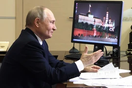 Ông Putin 'bật đèn xanh' cho quỹ đầu tư Mỹ mua chứng khoán Nga