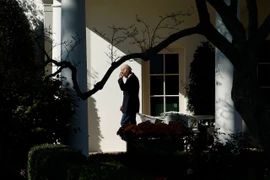 Nghị sĩ Dân chủ, Cộng hòa cùng động viên ông Biden chiến đấu với ung thư