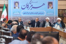 Tổng thống Iran đề xuất dời thủ đô Tehran về vịnh Ba Tư, lý do là gì?