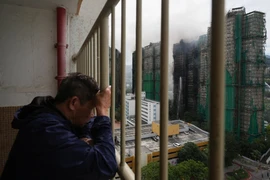 Thảm kịch hỏa hoạn ở Hong Kong và thách thức sơ tán khẩn ở chung cư, cao ốc