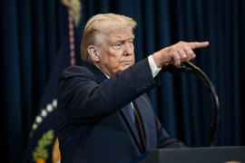 Có tin FBI cảnh báo Iran có thể tấn công California, ông Trump lên tiếng