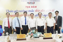 Toàn cảnh Tọa đàm Tháo gỡ vướng mắc hóa đơn điện tử, hướng tới 2 triệu doanh nghiệp