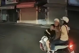 Chặn xe cấp cứu đang làm nhiệm vụ: Người đàn ông sẽ bị xử phạt ra sao?