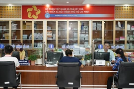 Chưa kịp báo giảm lao động nghỉ thai sản, doanh nghiệp có phải đóng BHXH?