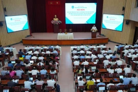 BHXH Việt Nam tập huấn về quản lý sổ BHXH, thẻ BHYT điện tử