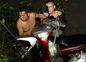 2 nam sinh lớp 10 ở Đồng Nai bị mưa cuốn mất tích