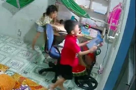 Đồng Nai: Cướp dọa nạt, lấy iPad của 2 anh em đang học trực tuyến 