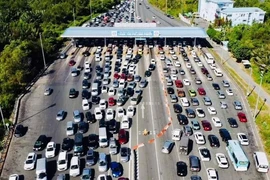 Xả 2 trạm thu phí trên cao tốc TP.HCM - Long Thành - Dầu Giây