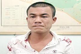 Khách dùng dao truy sát người trong tiệc sinh nhật