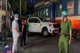 Khởi tố vụ ô tô bị tàu hoả tông ở Đồng Nai, 5 người thương vong