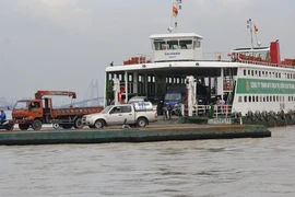 Vì sao Đồng Nai đề xuất làm hầm vượt sông Đồng Nai thay vì xây cầu Cái Lái?