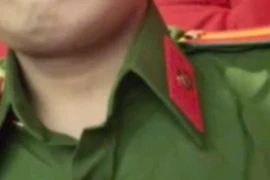 Cô gái trẻ bị kẻ giả danh công an gọi video lừa hơn 800 triệu