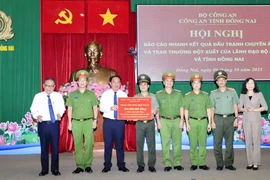 Thưởng 'nóng' 500 triệu đồng cho lực lượng phá nhanh vụ bắn chết 3 người ở Đồng Nai
