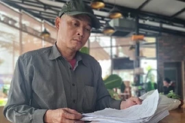 Toàn cảnh vụ 3 người 'bị khởi tố vì làm phiền người khác 20 phút'