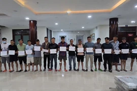 Công an bắt giữ băng nhóm buôn bán vũ khí, đánh bạc do giang hồ Võ Thanh Tùng cầm đầu 