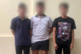 Nhóm thanh thiếu niên chặn xe đánh người với lý do 'nhìn thấy ghét'