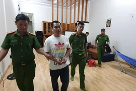 Cắm cọc trên đất của người khác rồi lừa bán tiền tỉ 