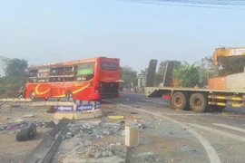 Khởi tố vụ 2 xe khách tông nhau, 18 người thương vong ở Gia Lai