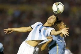Con trai HLV Diego Simeone vào đội Olympic Argentina