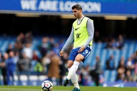 Shevchenko khen lấy khen để Morata