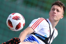 Golovin sau Tây Ban Nha là…Chelsea
