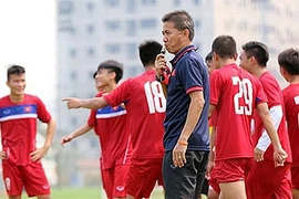 Khen ai khéo dựng Việt Nam-Thái Lan ở khai mạc!