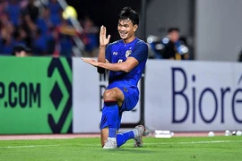 Malaysia biến Thái Lan thành cựu vương kịch tính như phim
