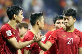 Thành Chung tấn công giỏi thì phòng ngự không hay?