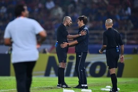 Thái Lan chính thức gửi thư đến AFC hỏi chuyện 'quả phạt đền'